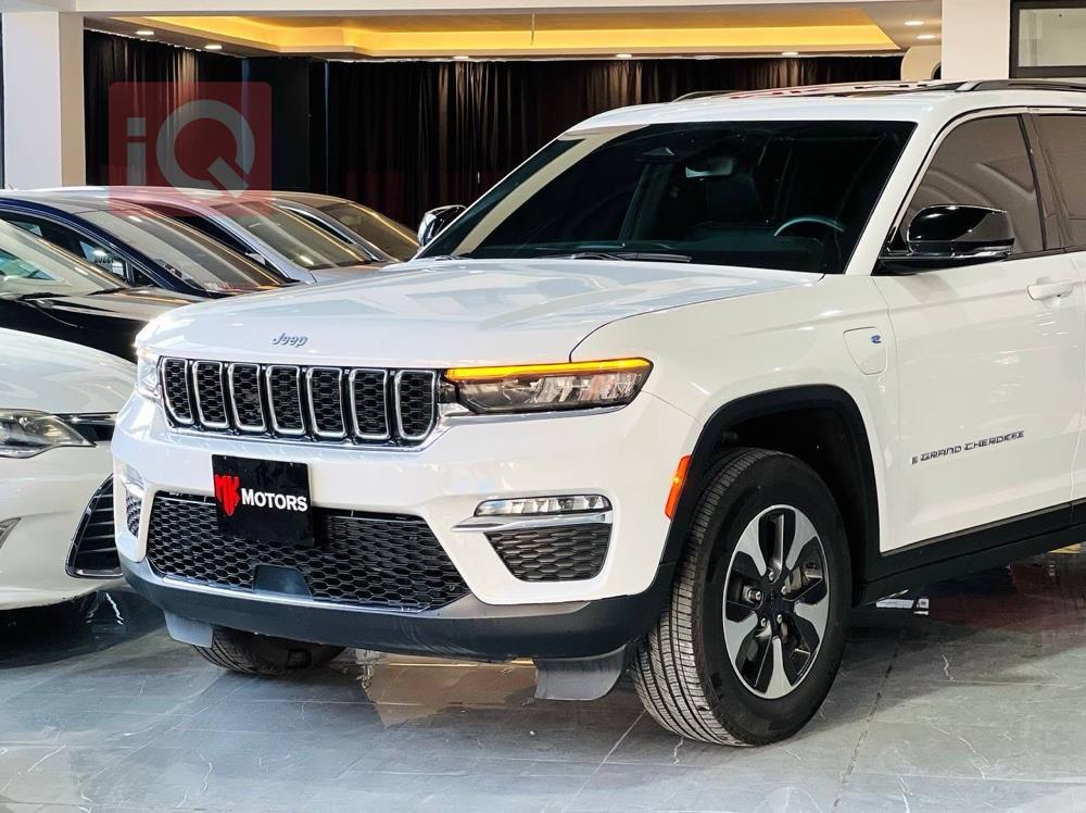 جيب جراند شيروكي